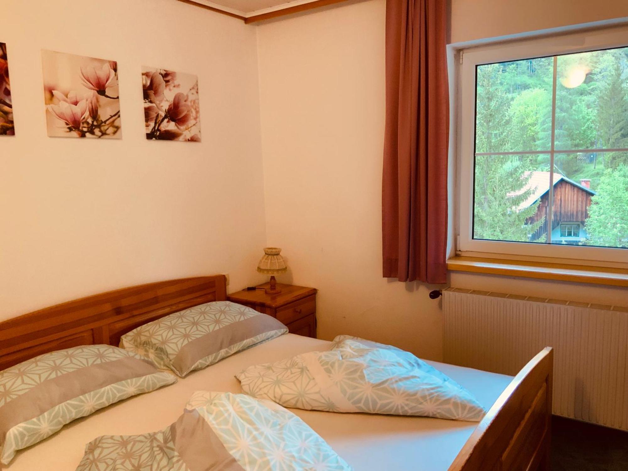Motel Brunner Apartments & Zimmer บาดไอเซนคาพเพล ห้อง รูปภาพ